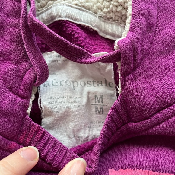 Aeropostale teen girl/woman sweatshirt, size medium - Picture 2 of 5